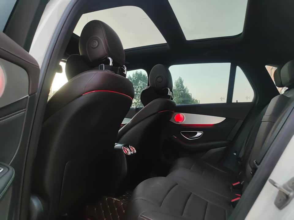 Mercedes-Benz GLC Mercedes-Benz GLC