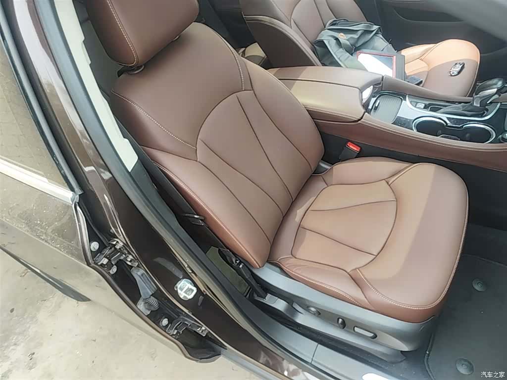 Buick Envision Plus, 2021 25