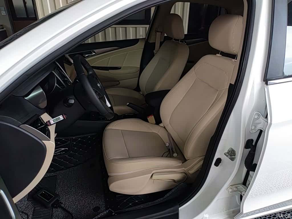 Changan Eado, 2017 15