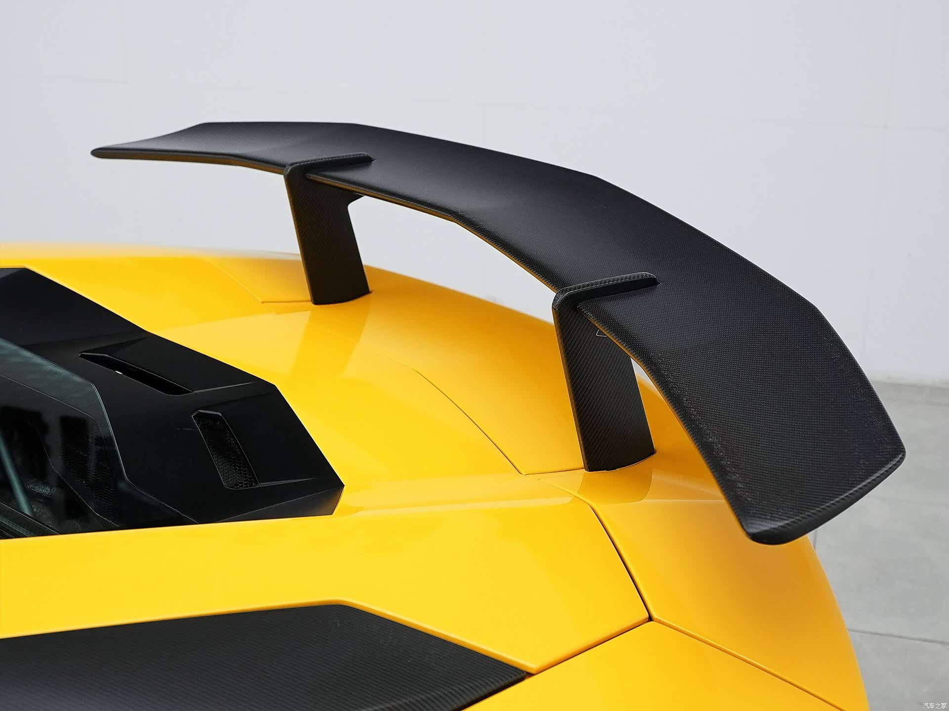 Lamborghini Aventador, 2016 20