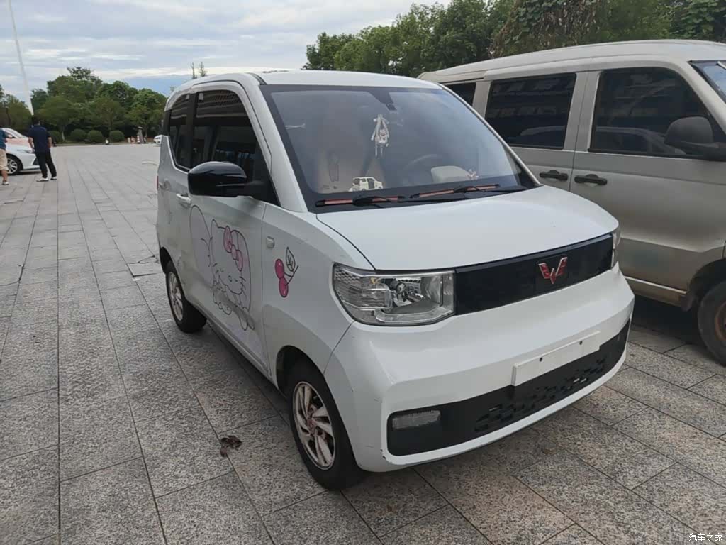 Wuling MINIEV, 2021 4