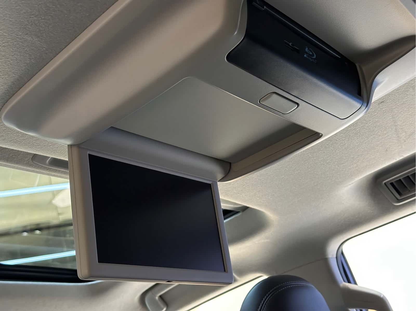 Toyota Prado, 2015 11