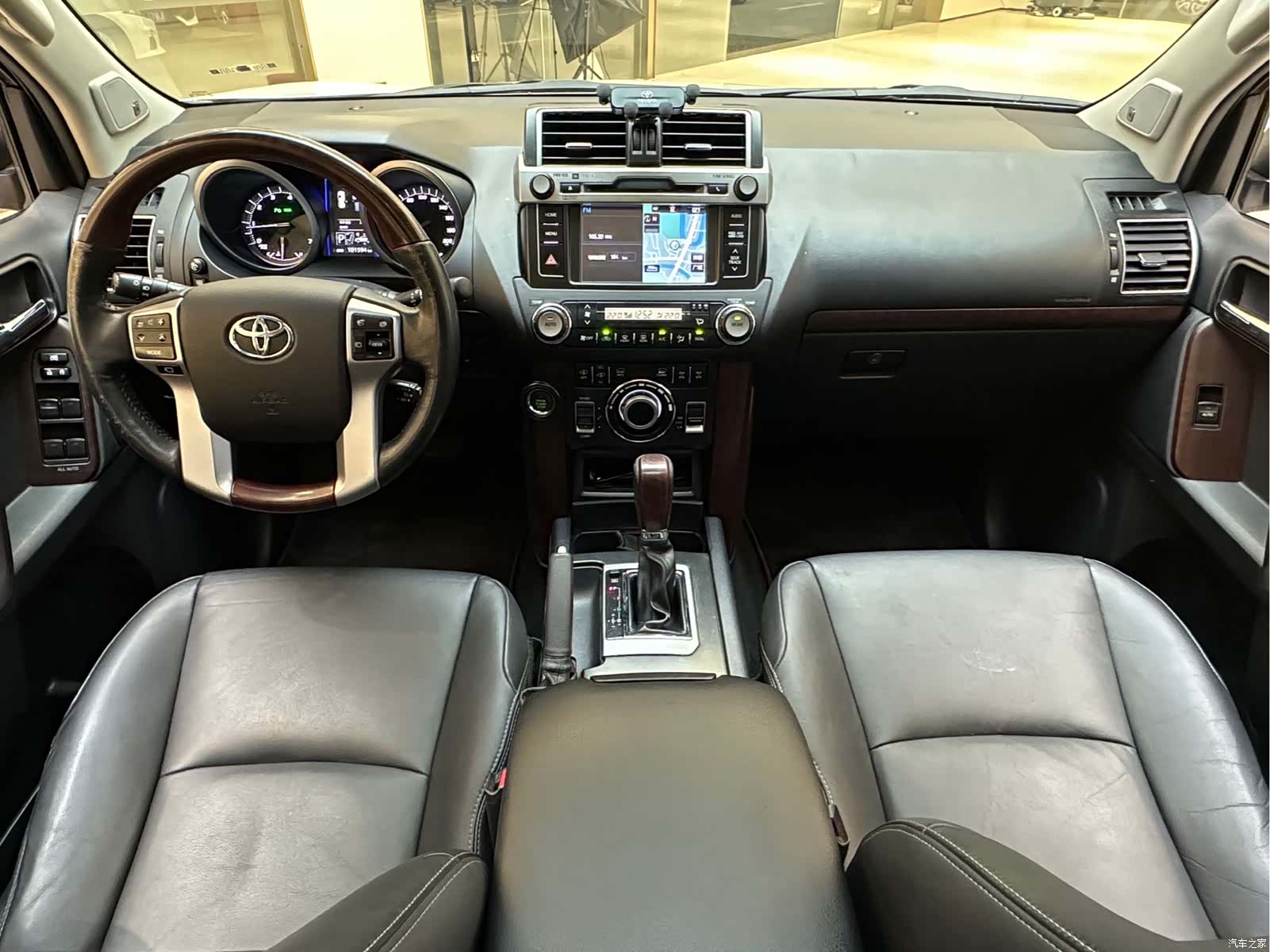 Toyota Prado, 2015 15