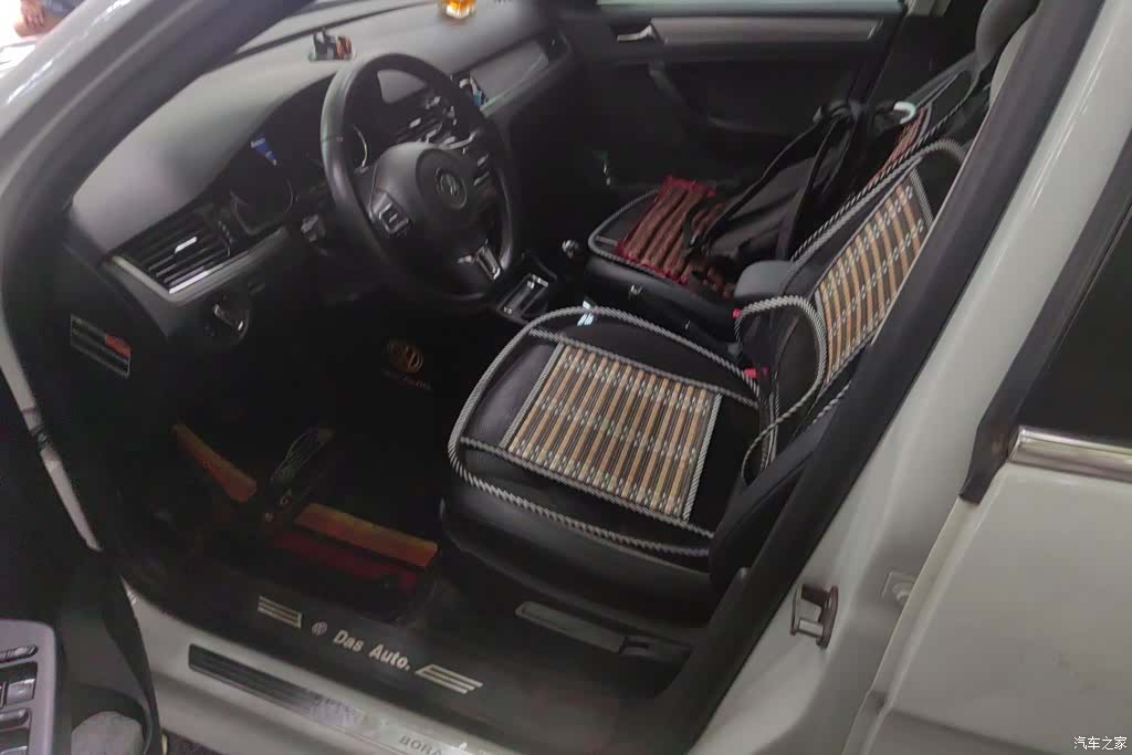 Volkswagen Bora, 2015 9