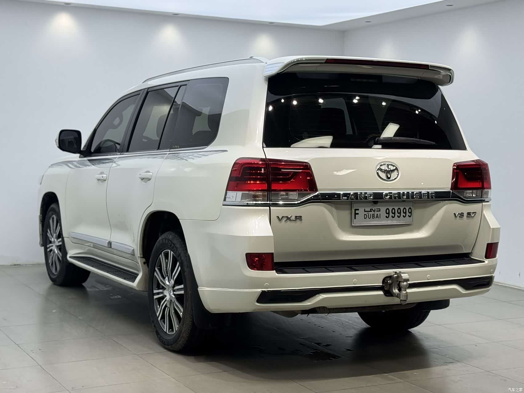Toyota Land Cruiser, 2019 15