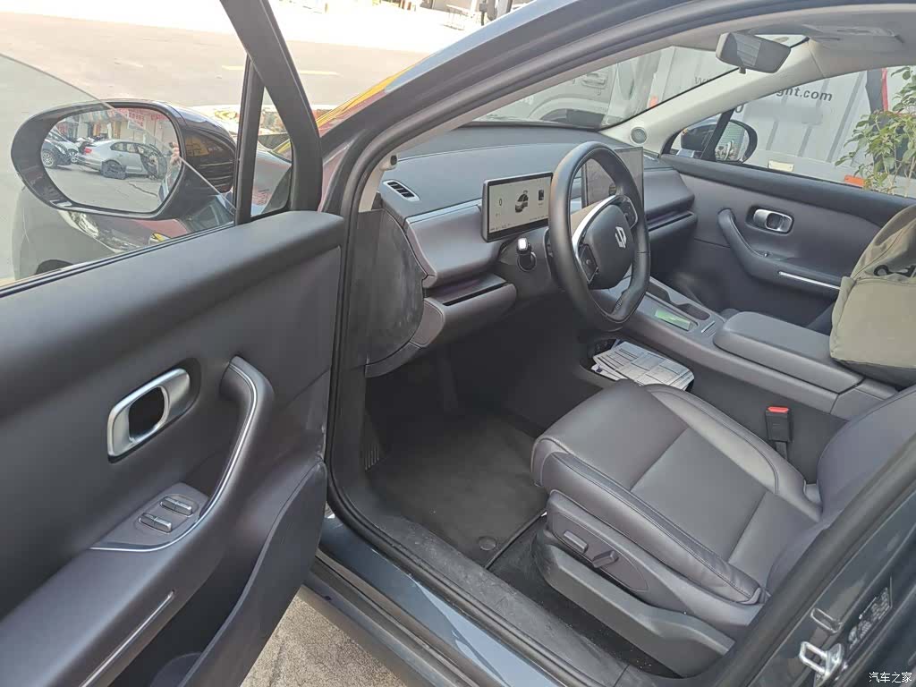 Leapmotor C10, 2024 17