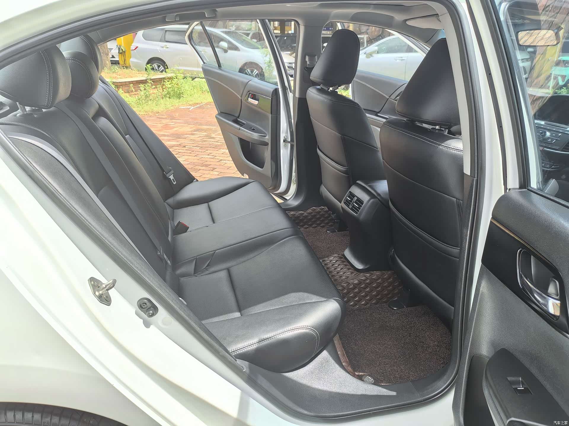 Honda Accord, 2016 11