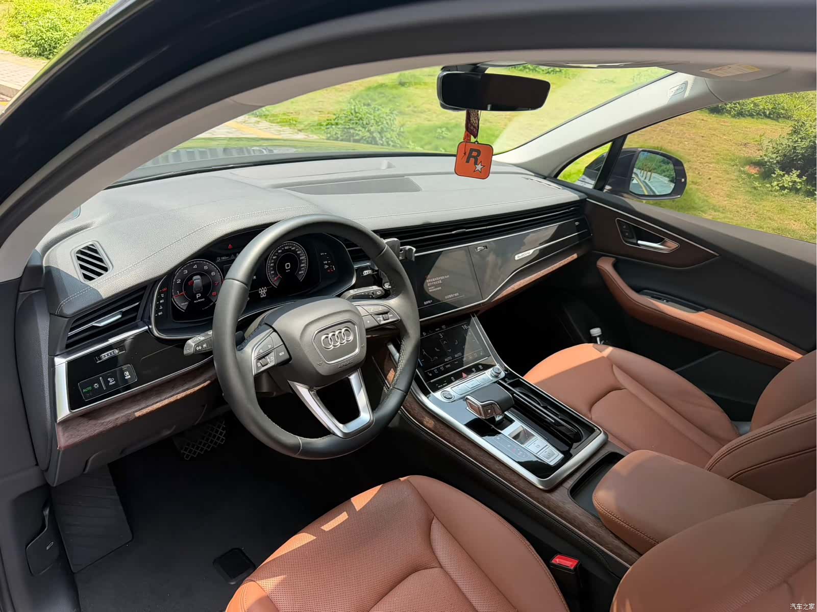 Audi Q7, 2024 7