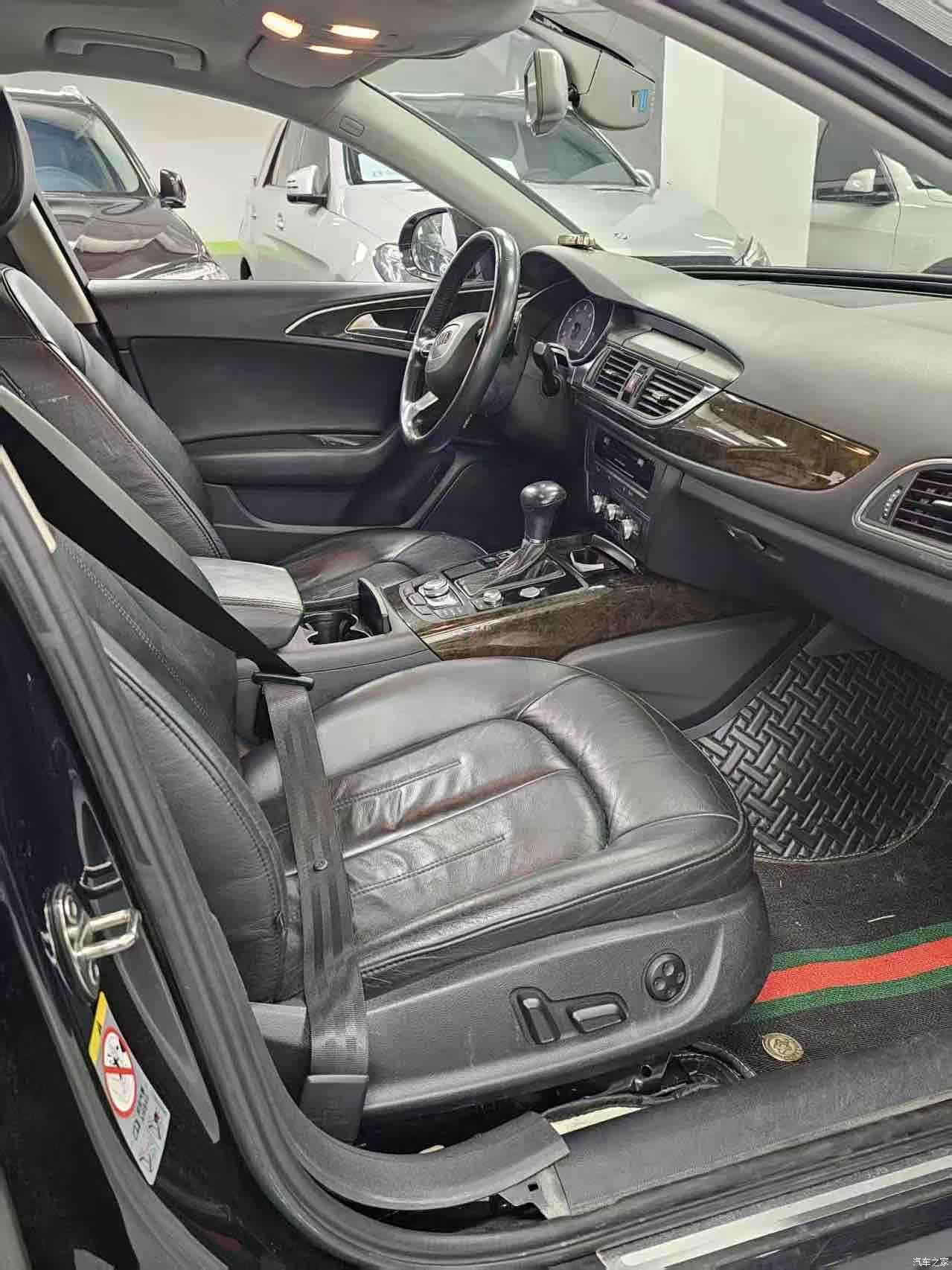 Audi A6L, 2015 9