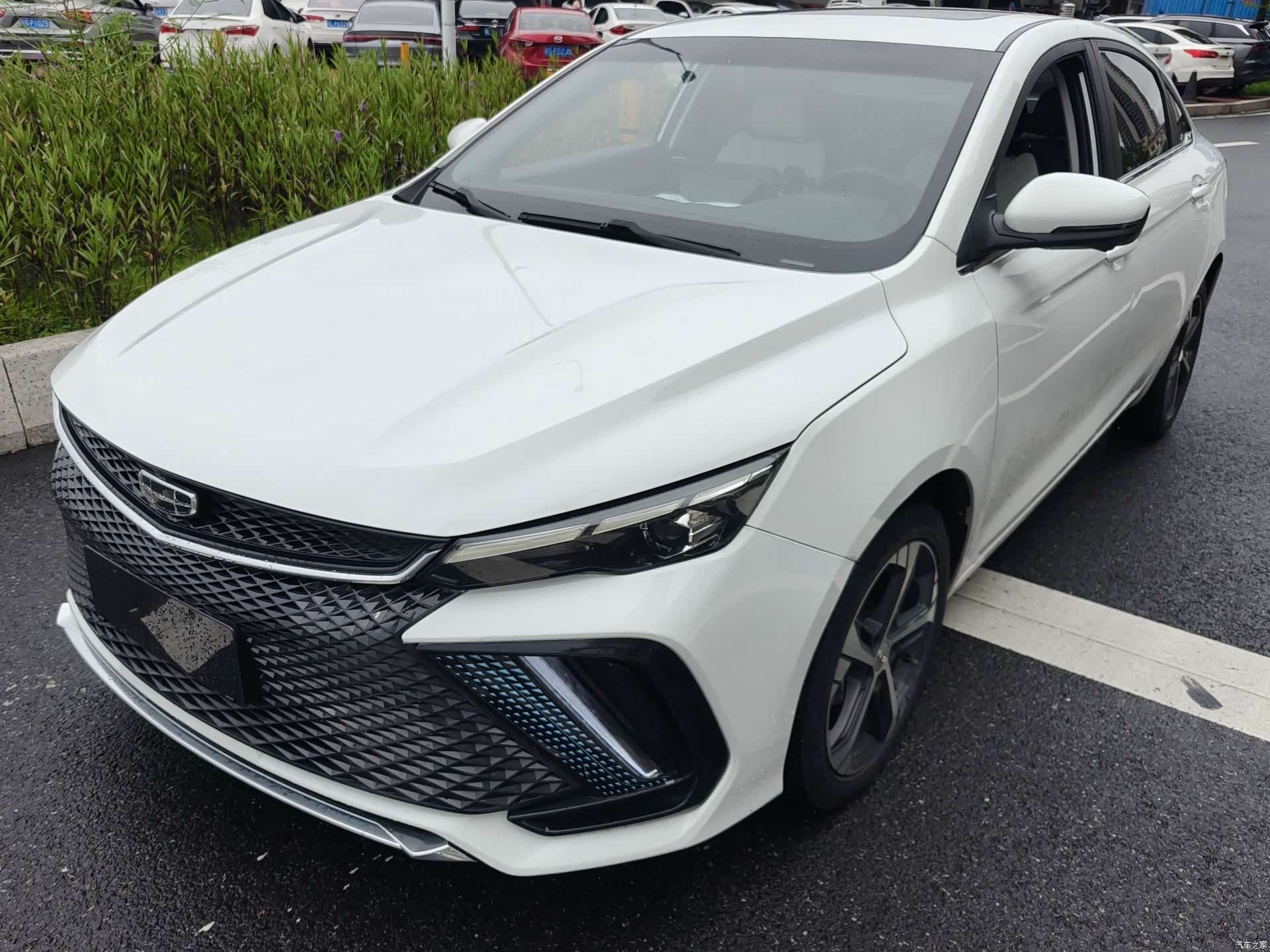 Geely Emgrand, 2022 1