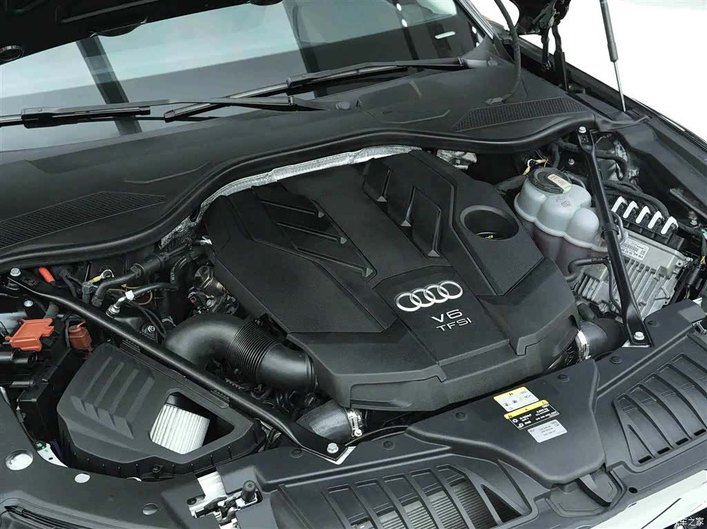Audi A8L, 2023 23