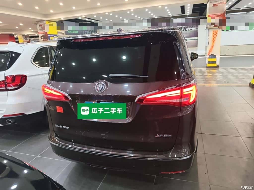 Buick GL8, 2019 6