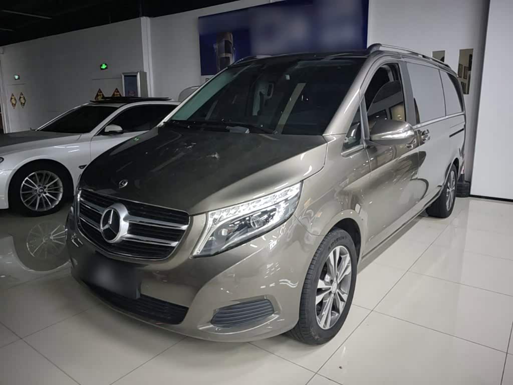 Mercedes-Benz V-Class