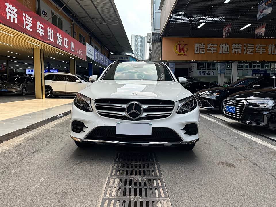 Mercedes-Benz GLC Mercedes-Benz GLC