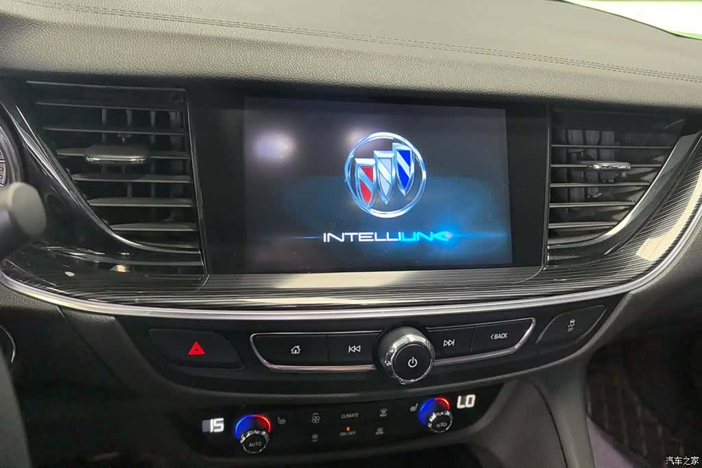 Buick Regal, 2019 13