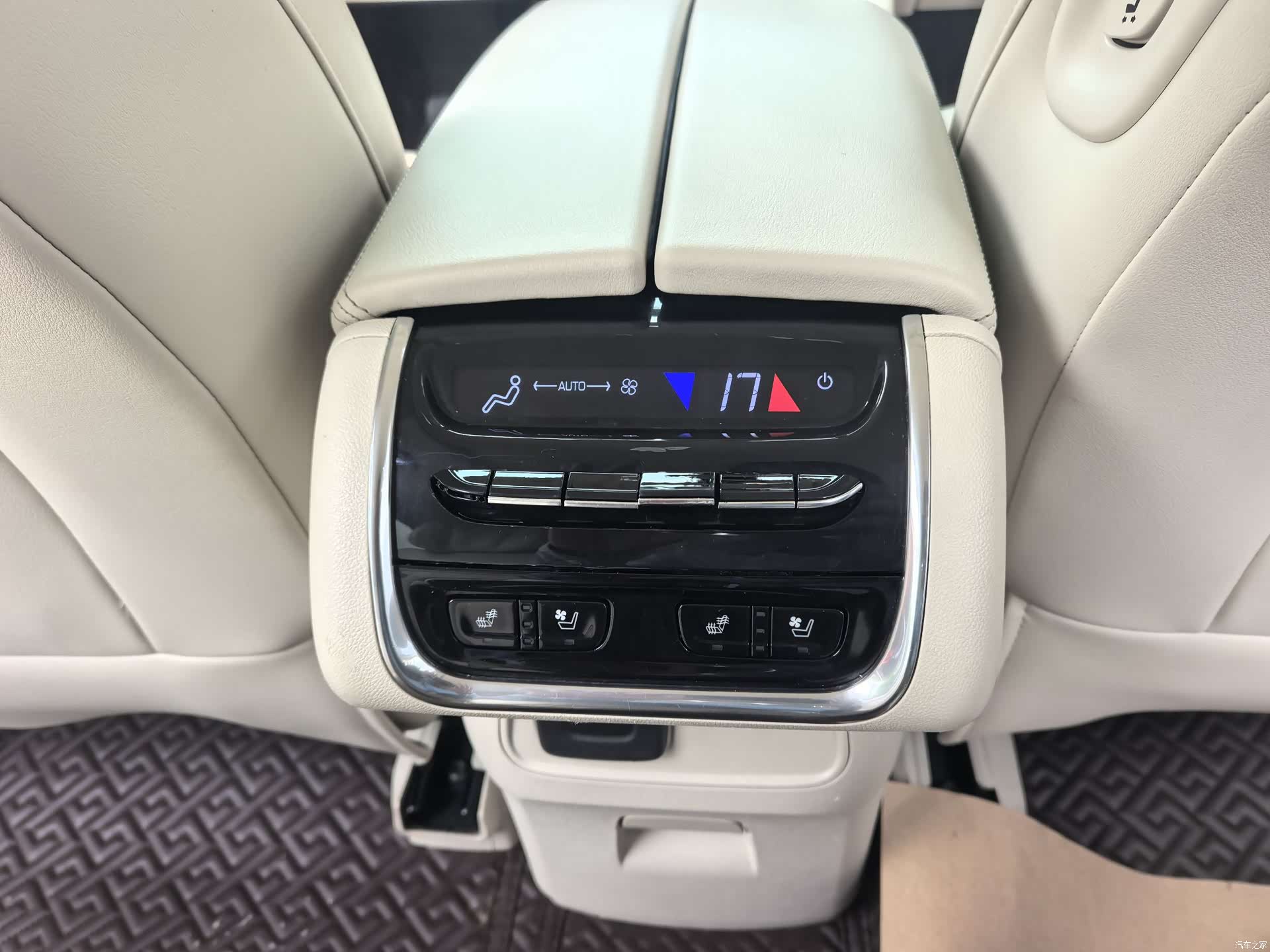 Buick Enclave, 2020 22