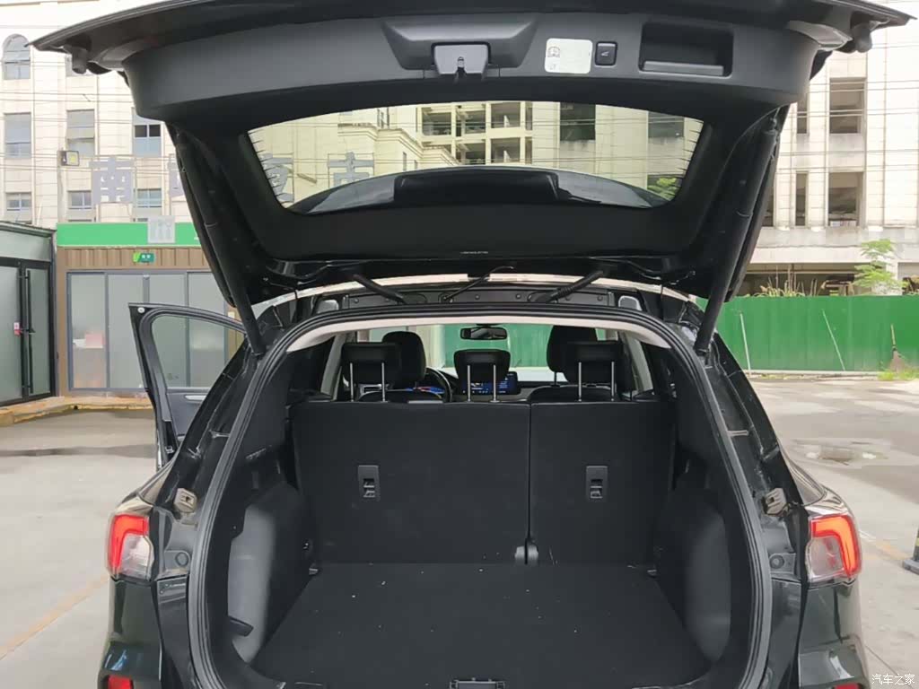 Ford Escape, 2020 19