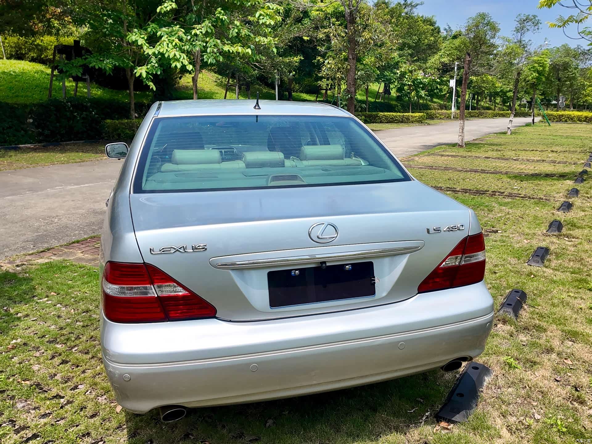 Lexus LS, 2005 47