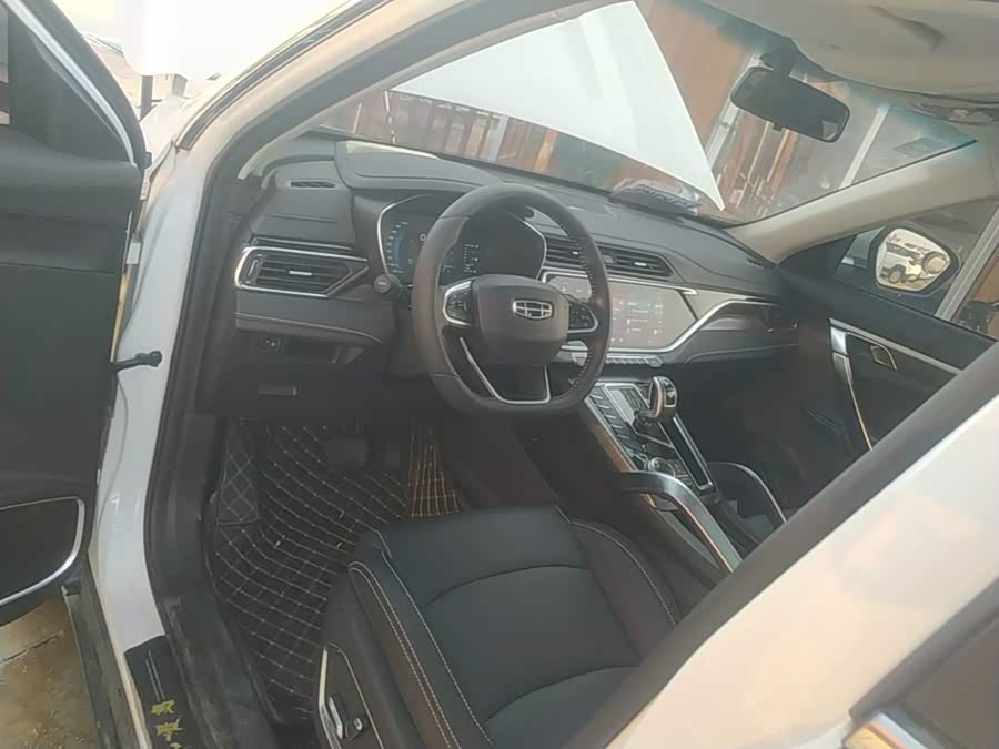Geely Atlas 2020, фото 10