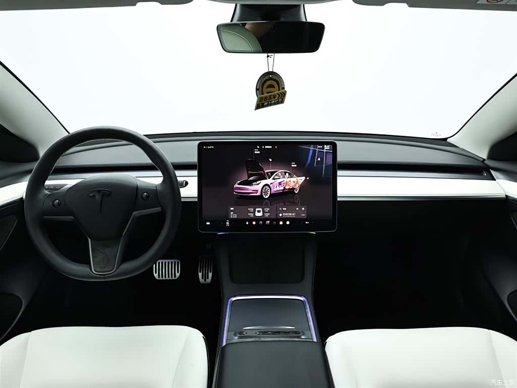 Tesla Model 3, 2023 16