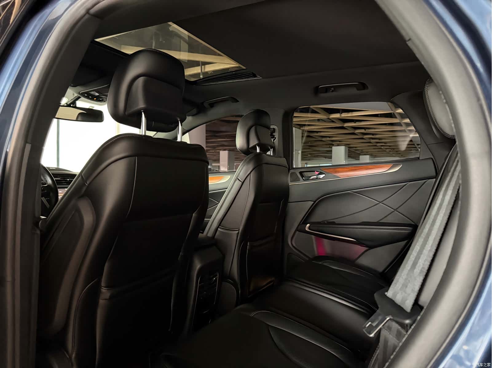 Lincoln MKC, 2019 17