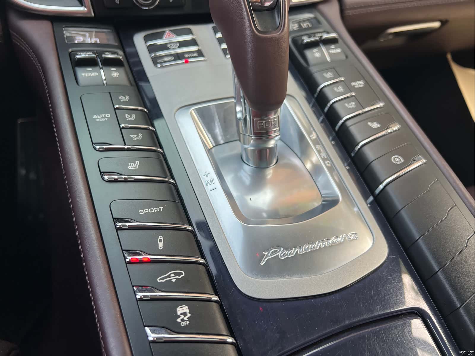 Porsche Panamera, 2015 10