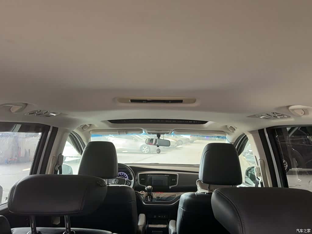 Honda Odyssey, 2016 все фото