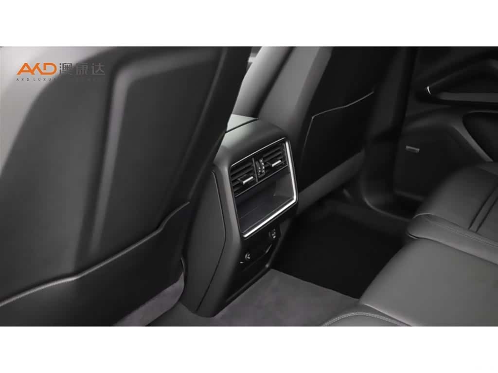 Porsche Cayenne, 2018 9