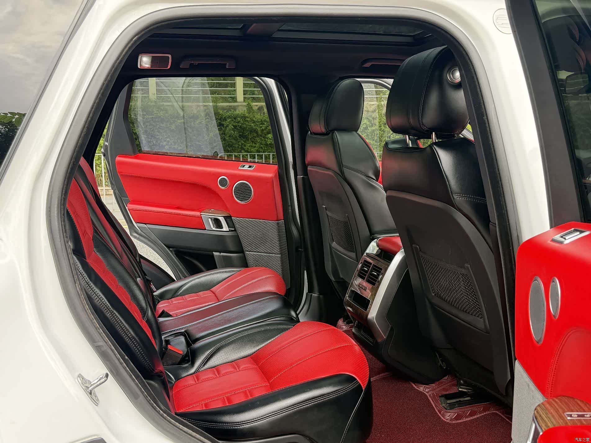 Land Rover Range Rover, 2015 11