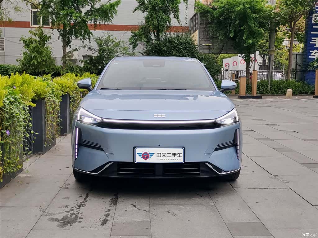 Geely Galaxy L6, 2025 2