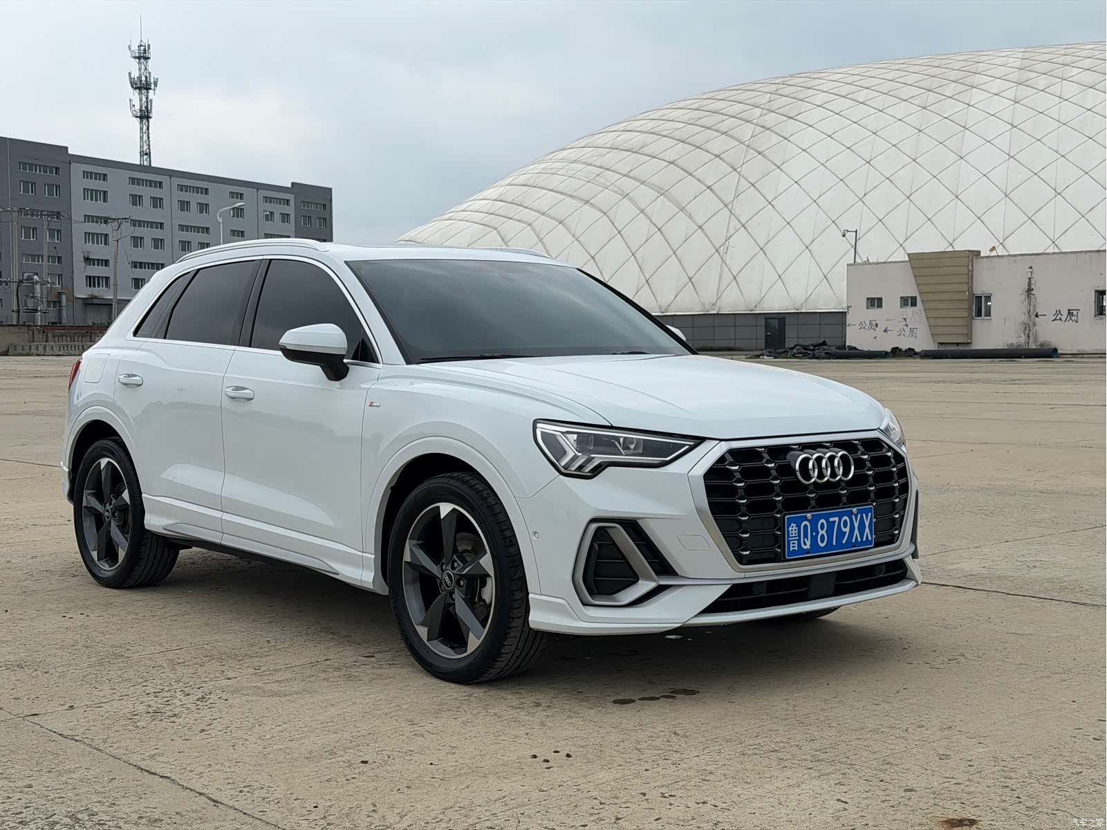Audi Q3, 2022 3