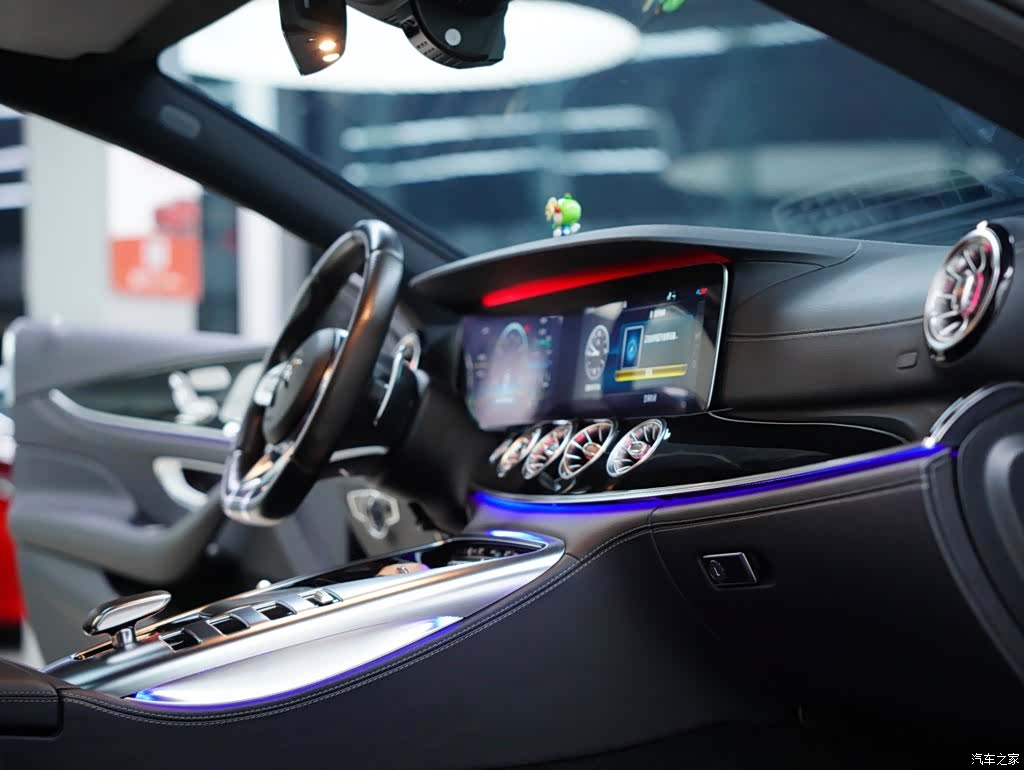 MG AMG, 2020 39
