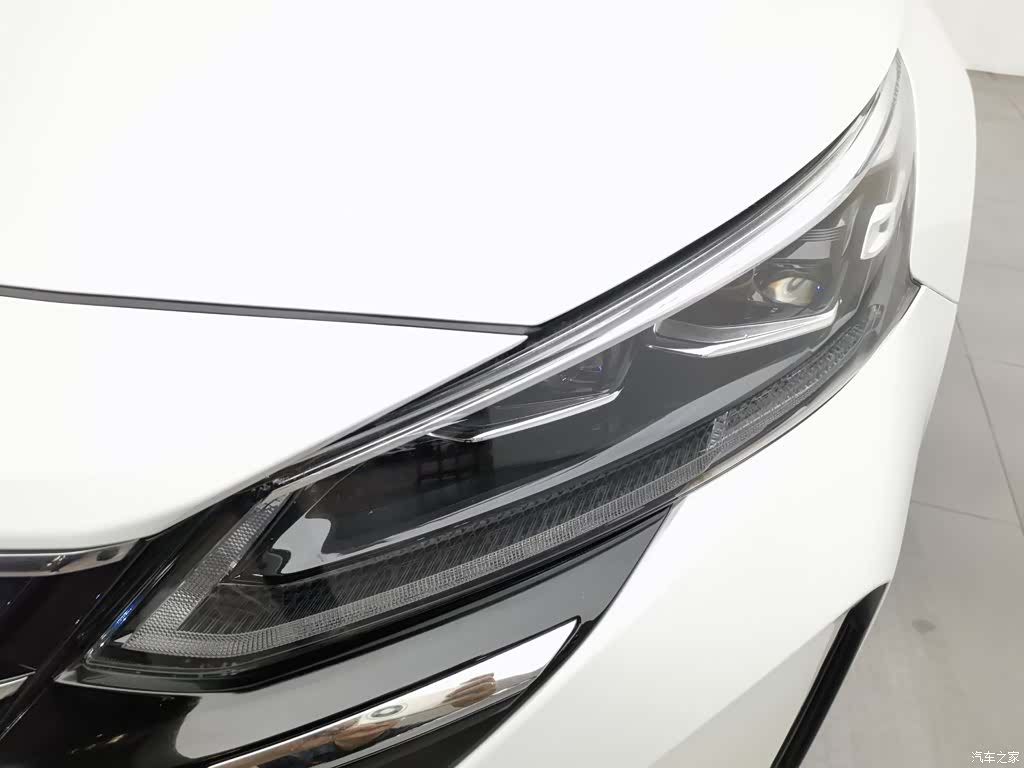 Nissan Teana, 2024 7