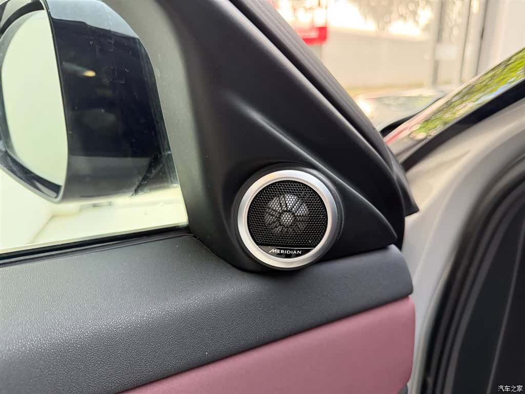 Land Rover Range Rover, 2024 14