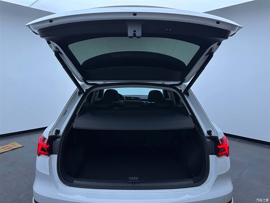 Audi Q3, 2022 20