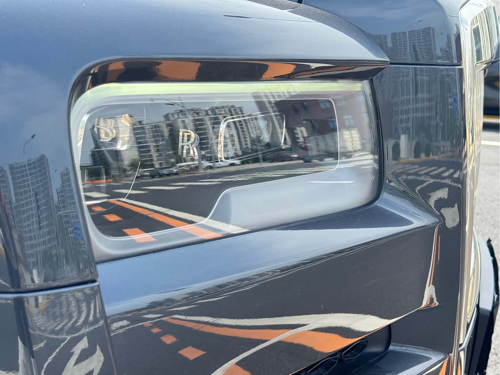 Rolls-Royce Cullinan, 2019 4