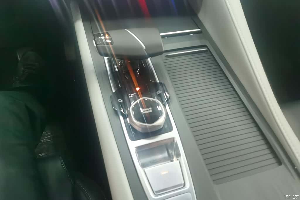 Changan CS75, 2024 16