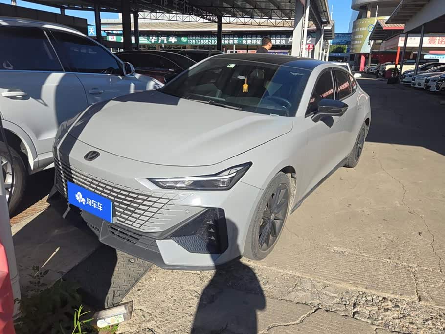 Changan UNI-V