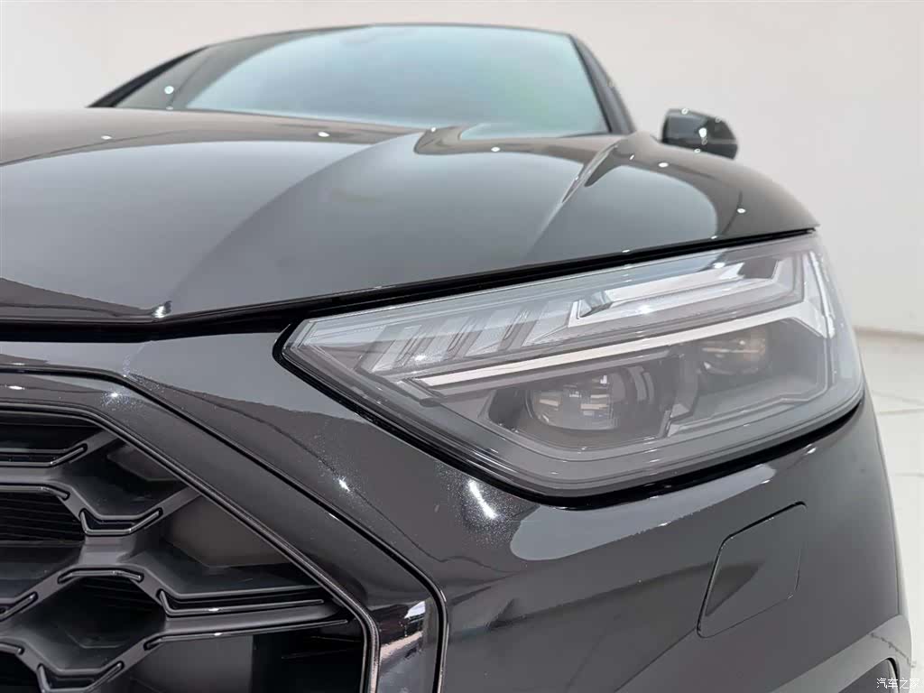 Audi Q5, 2022 2