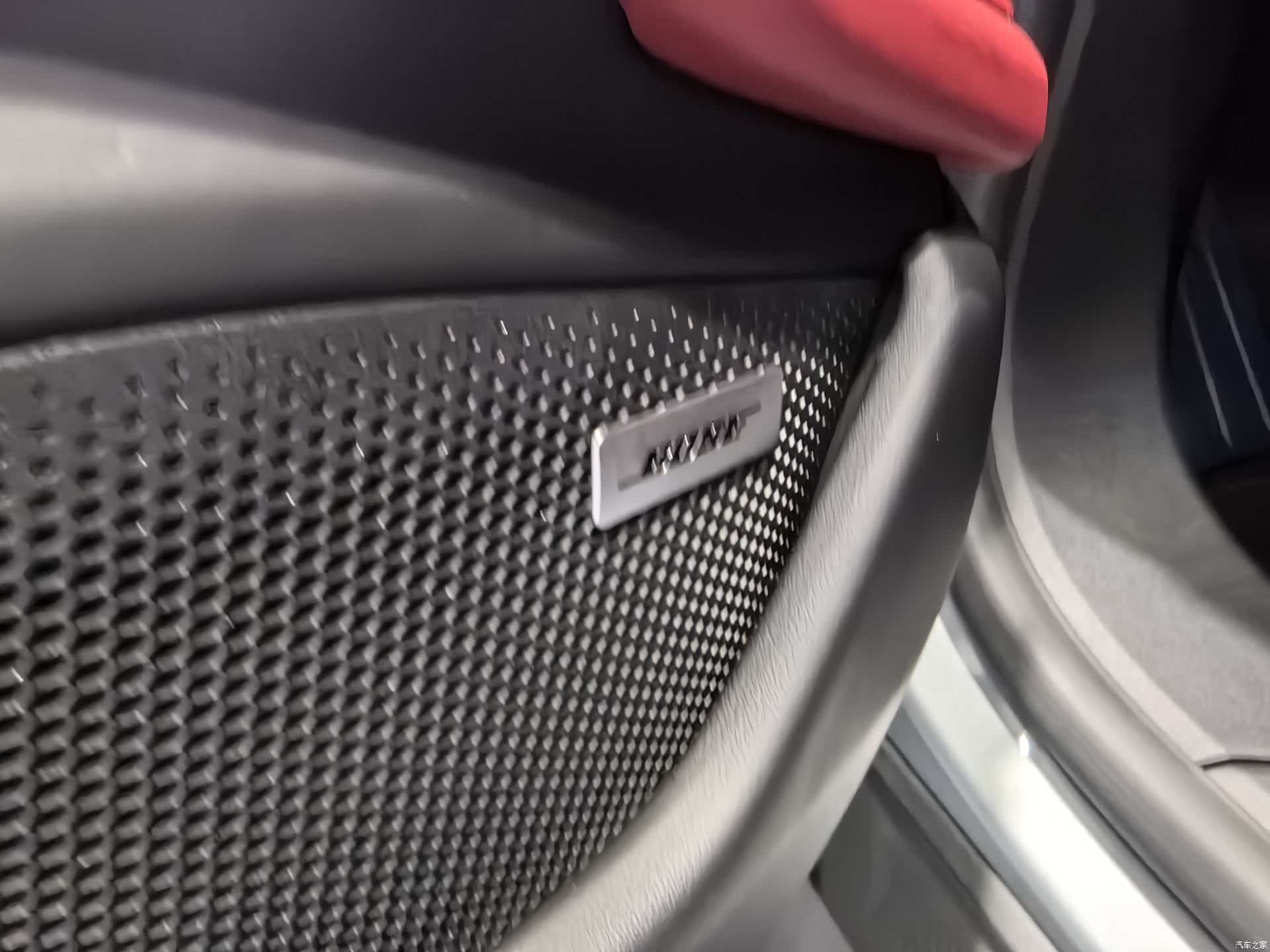 Porsche Taycan, 2022 3