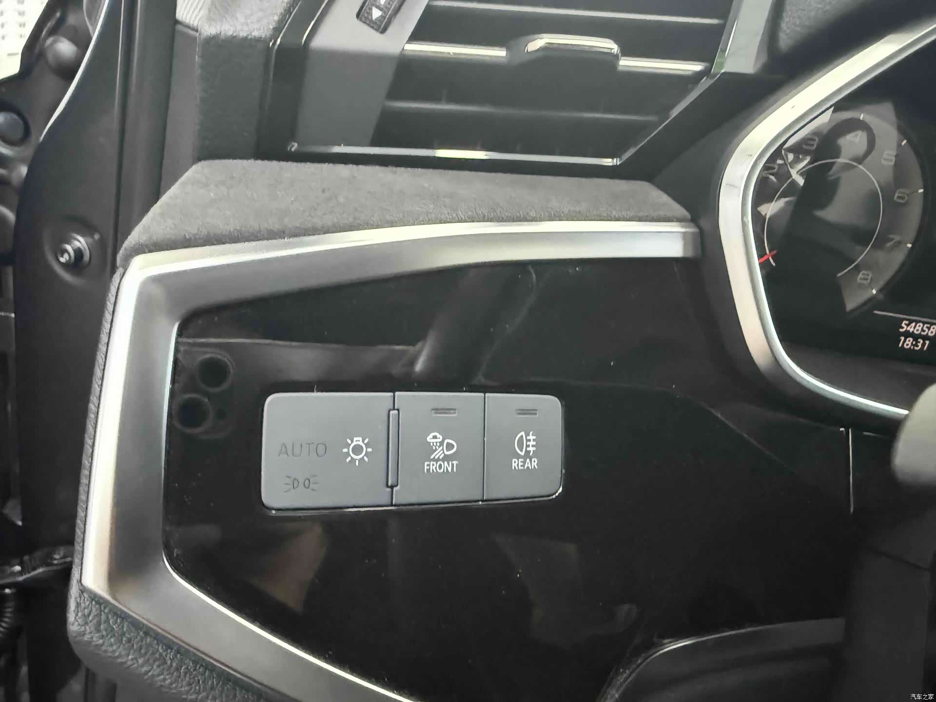 Audi Q3, 2023 15