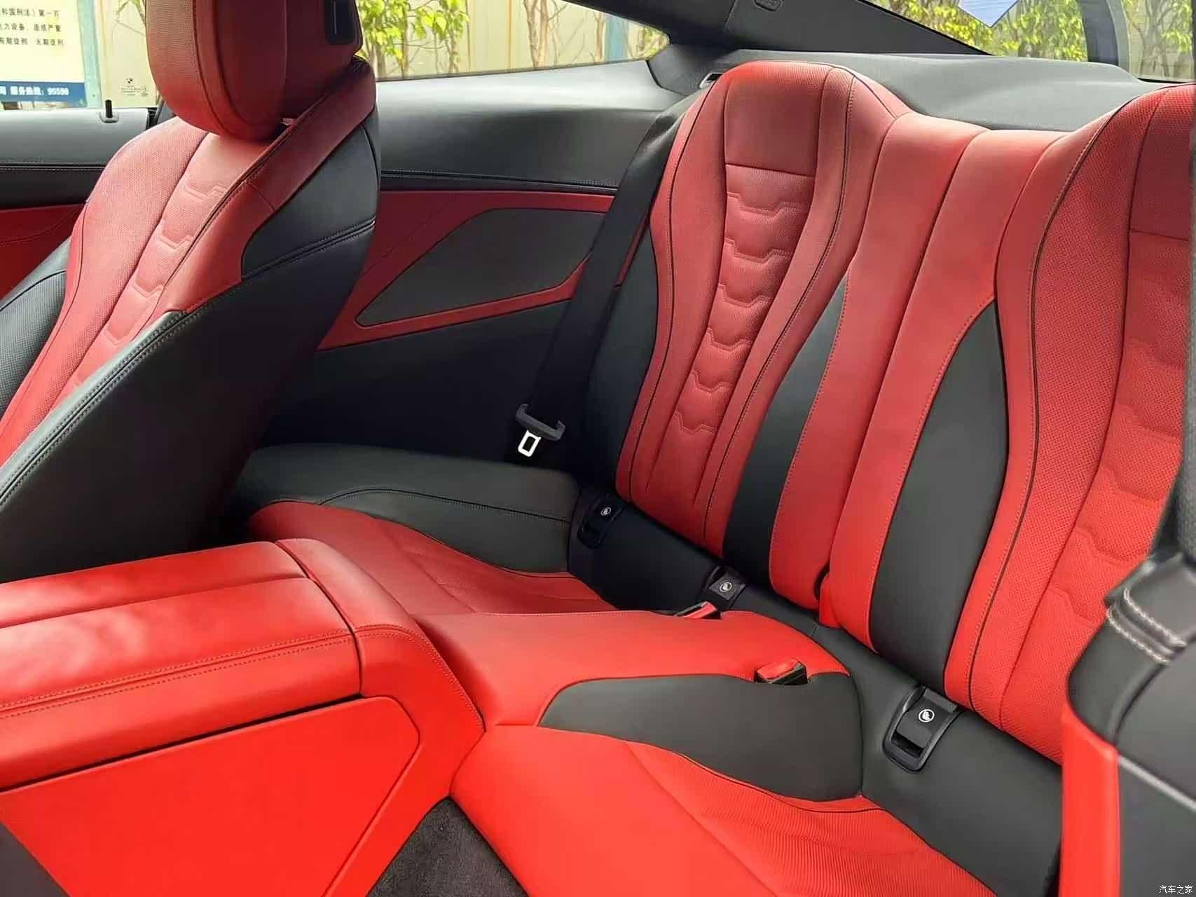 BMW 8 Series, 2023 11