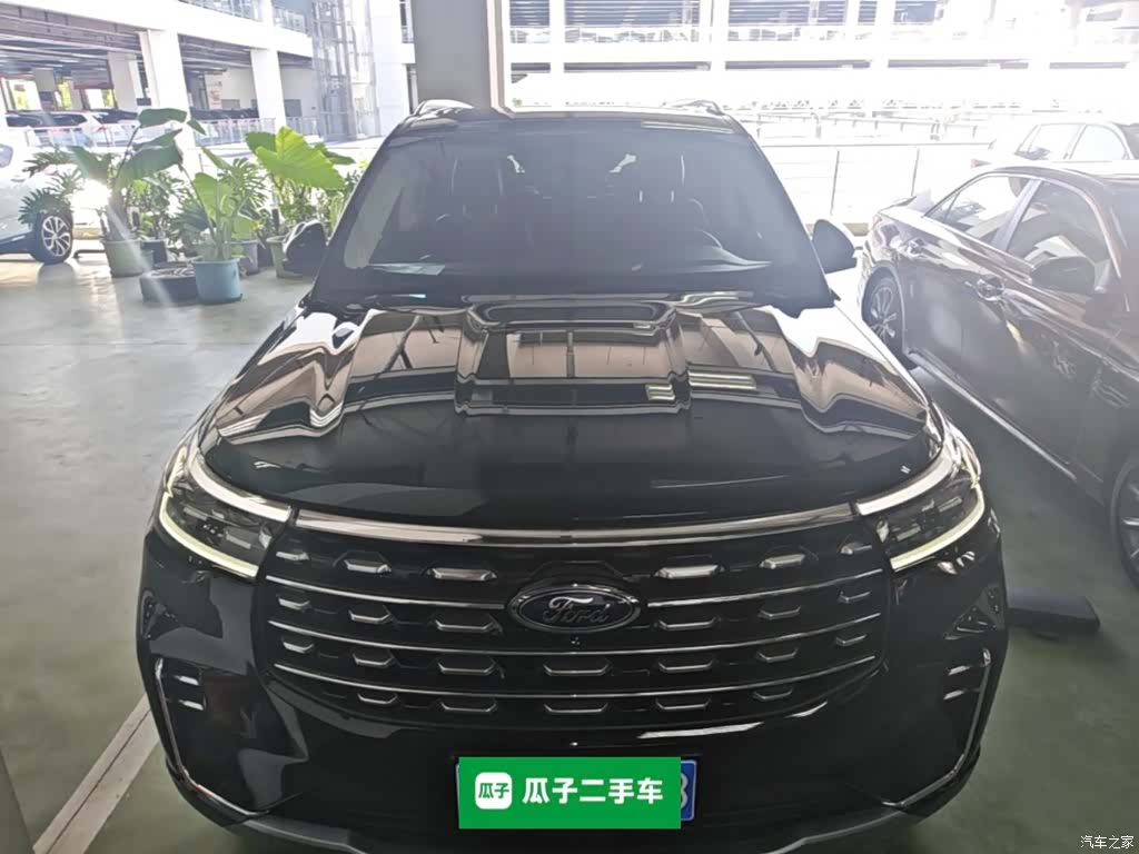 Ford Explorer, 2024 3