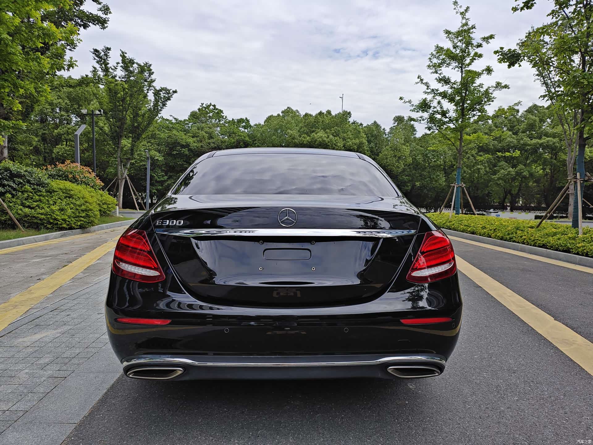 Mercedes-Benz E-Class, 2019 7