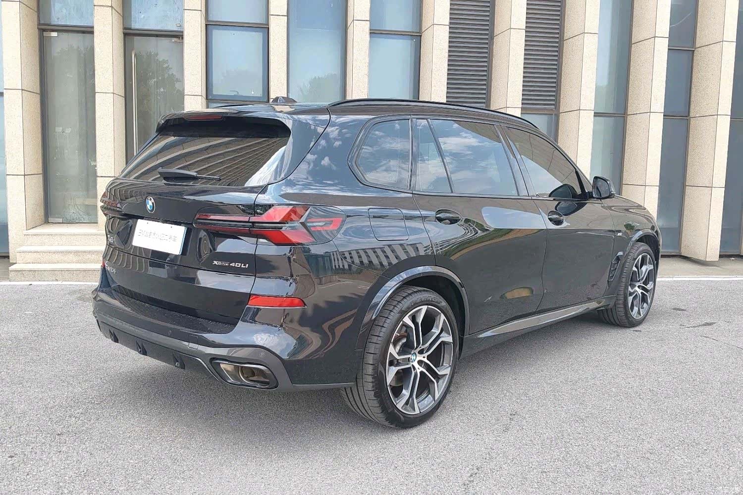 BMW X5, 2025 все фото