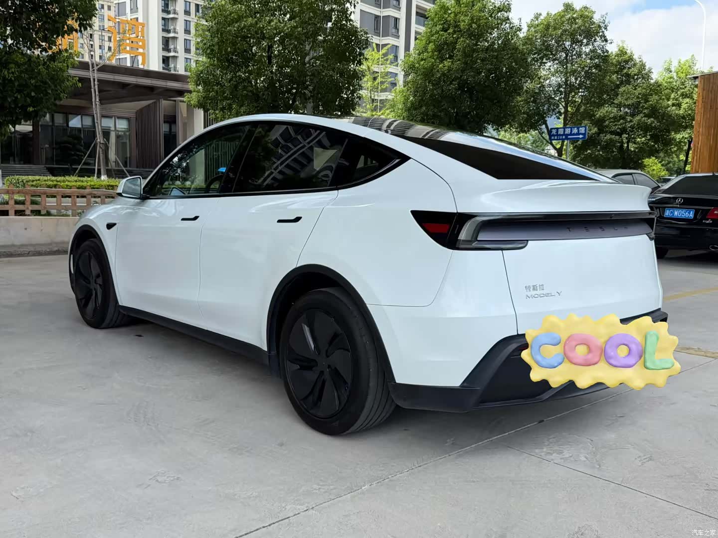 Tesla Model Y, 2025 15
