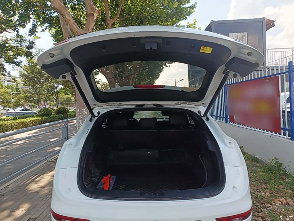 DongFeng ix5, 2019 19