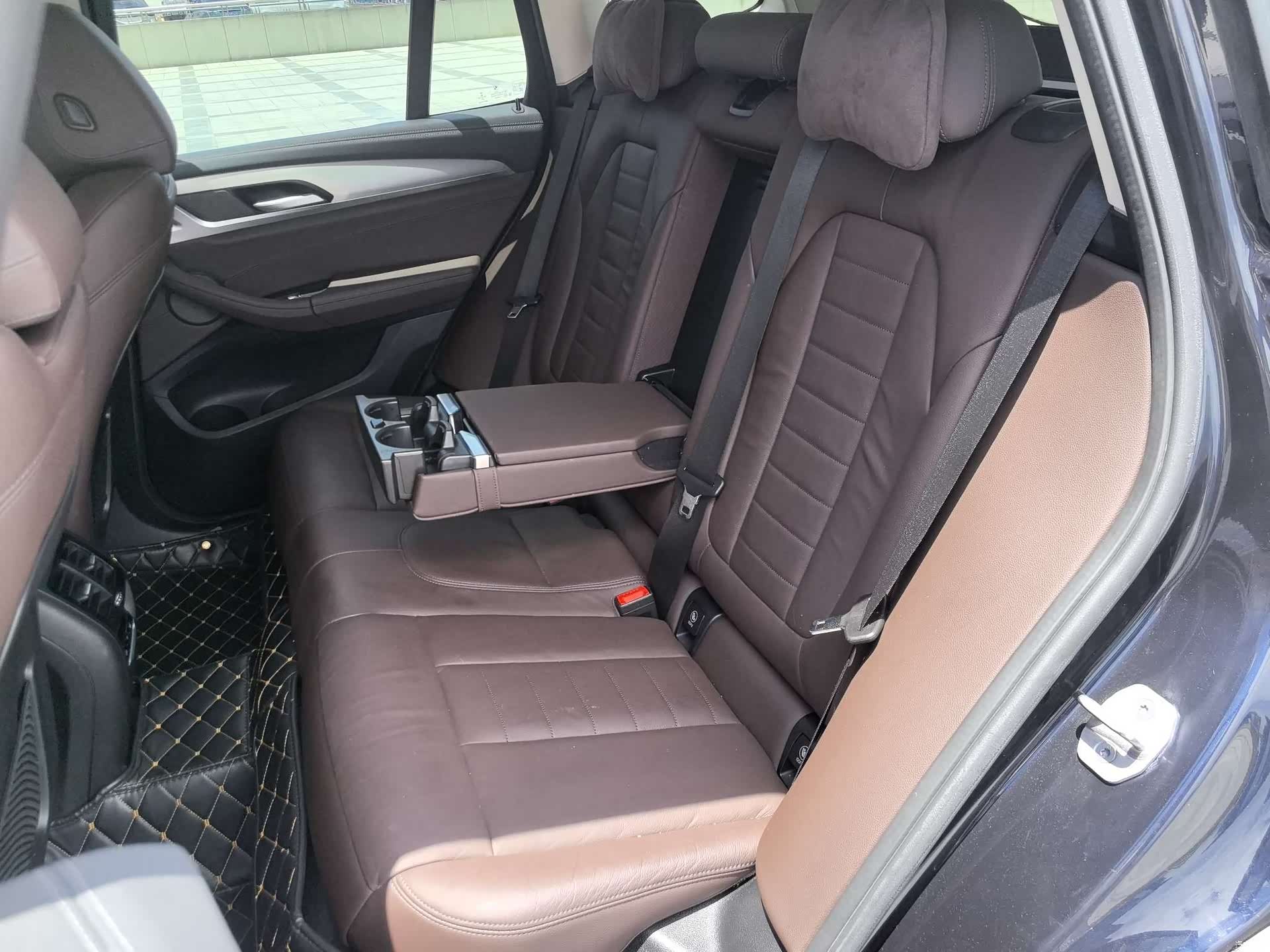 BMW iX3, 2021 9