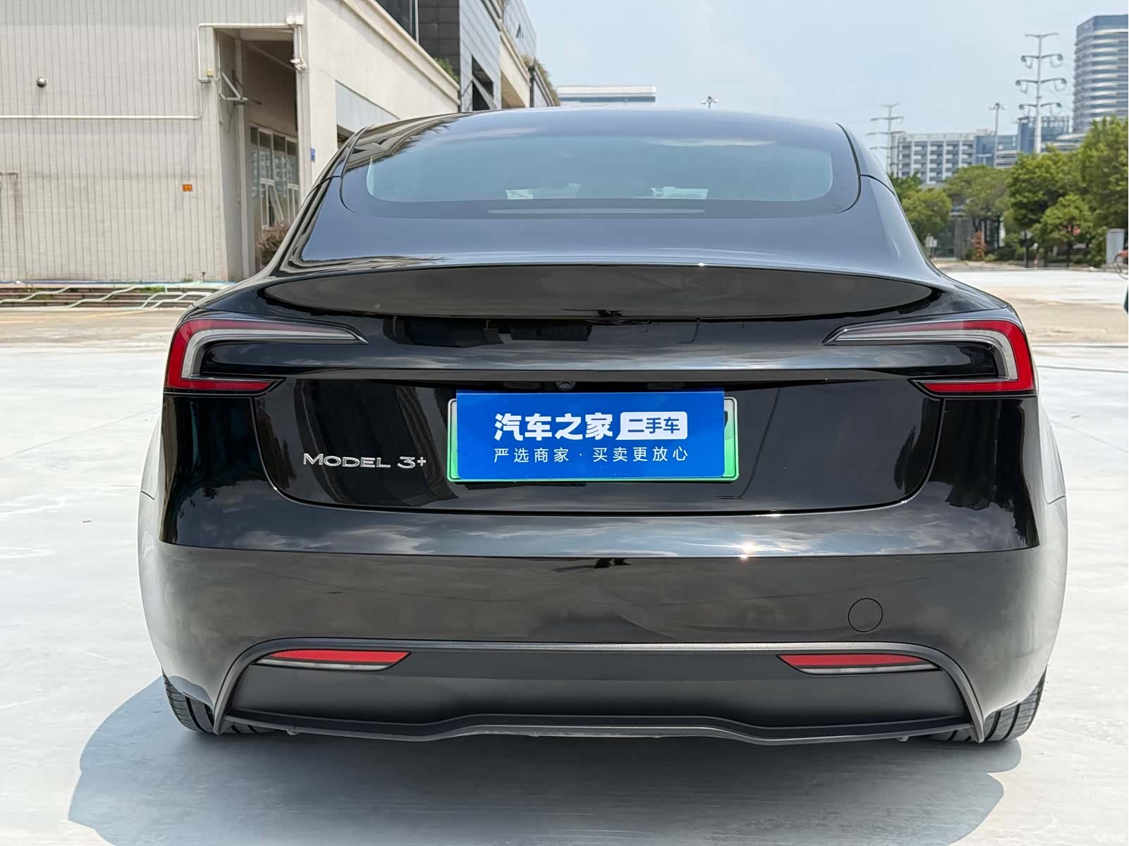 Tesla Model 3, 2024 12