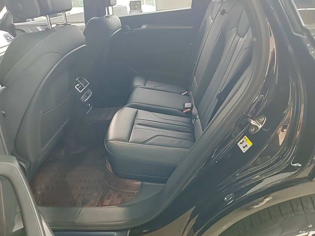 Audi Q5L, 2024 17